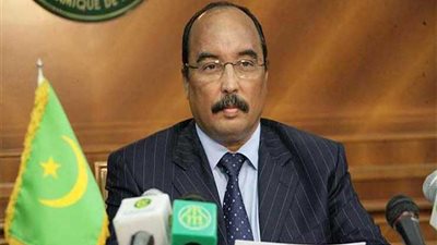 الرئيس الموريتاني يدعو لوقف المبادرات الرامية لتغيير الدستور