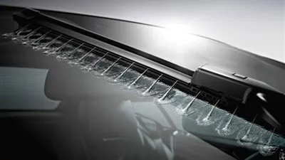 معلومات عن مساحات زجاج السيارة 