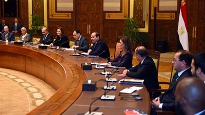 السيسي يستقبل الوفد المشارك في أعمال مؤتمر الاستثمار الثالث لمنطقة الشرق الأوسط