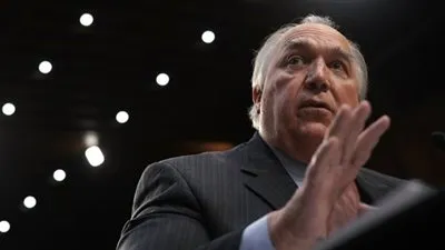 استقالة رئيس جامعة ميشيجان الأمريكية بعد تهم باعتداءات جنسية