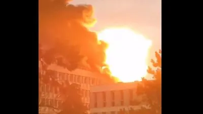 شاهد.. اللحظات الأولى لانفجار ضخم داخل جامعة ليون الفرنسية