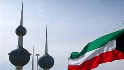 فيديو فاضح يتسبب في منع دخول فنانة مصرية إلى الكويت 