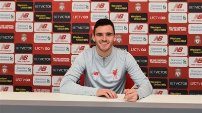  ليفربول يعلن تجديد عقد روبيرتسون لعام 2024