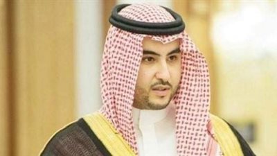 أول تعليق للأمير خالد بن سلمان على استهداف الحوثي لفريق الأمم المتحدة