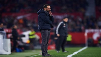 تصريح ناري من مدرب إشبيلية ضد ريال مدريد