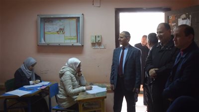 محافظ الفيوم يتفقد لجان امتحانات الشهادة الإعدادية.. ويؤكد على توفير الأجواء المناسبة للطلاب (فيديو وصور)