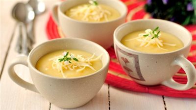 طريقة تحضير شوربة القرنبيط بالجبن الشيدر