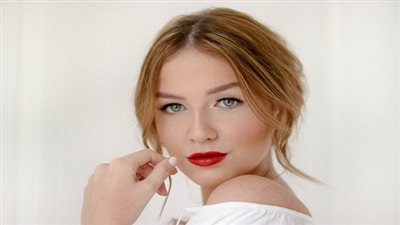 خلطات طبيعية للعناية ببشرة العروس في فصل الشتاء