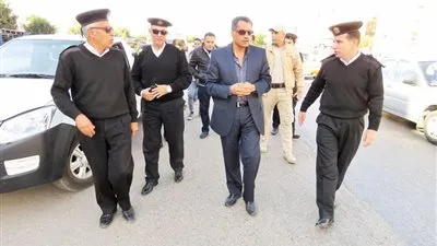 أمن الإسماعيلية يضبط 18 متهما بحوزتهم أسلحة بيضاء