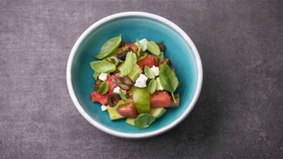 طريقة تحضير سلطة الطماطم والبطيخ