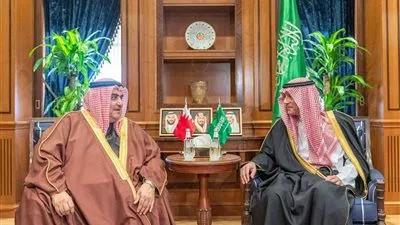 الجبير يبحث مع وزير خارجية البحرين التصدي للسياسات الإيرانية في المنطقة