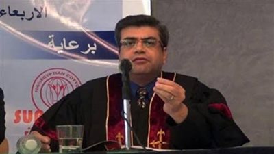 رئيس السنودس الإنجيلي يهنئ الشرطة بعيدهم.. ويشيد بدورهم في حفظ الوطن