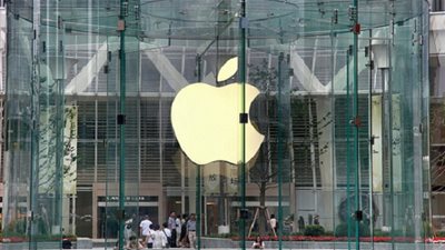 أبل تنقل 200 من موظفي مشروع تايتان للقيادة الذاتية