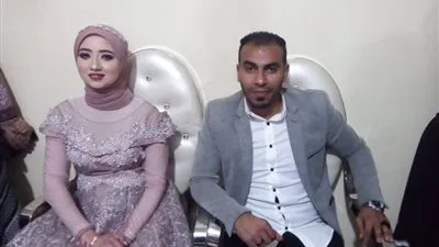 الصحفي أشرف فرج يهنئ ابن عمه طارق عبده بمناسبة خطوبته