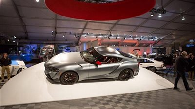 تويوتا تبيع أول نسخ سيارتها 