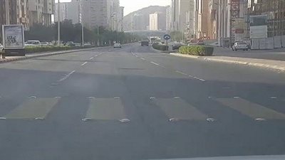 كثافة بالحركة المرورية في طريق العزيزية الجنوبية بسبب أعمال صيانة