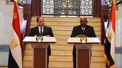 البشير: محاولات لاستنساخ 