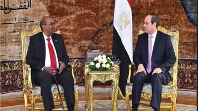 مساعد وزير الخارجية الأسبق يكشف أهمية زيارة الرئيس السوداني لمصر