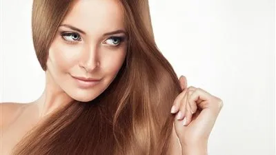 زيوت طبيعية لشعر انسيابي.. جربيها