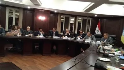 محافظ الإسكندرية: مد 6 شهور إضافيين لصغار المستثمرين في منطقة الداون تاون 