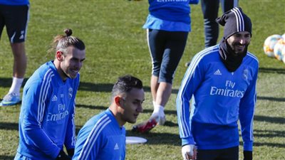 سولاري يستعيد ترسانته الهجومية