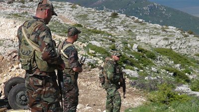 الجيش السوري يواصل التصدي لخارقي اتفاق 