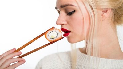 الرجيم الياباني يخلصك من دهون الكرش نهائيا.. إليكِ طريقة اتباعه!