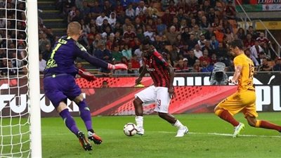 صدام مثير بين روما وميلان في الدوري الإيطالي