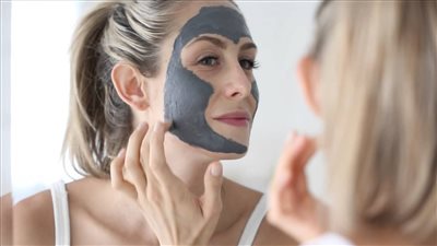 لبشرة نضرة ومشرقة.. حضري هذا الماسك 