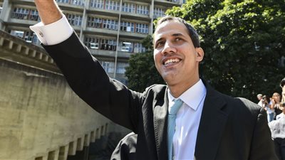 جوايدو يدعو المعارضة الفنزويلية إلى مظاهرات ضخمة في كاراكاس