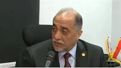 رسميًا.. زعيم الأغلبية البرلمانية يتقدم بطلب بالتعديلات الدستورية لرئيس المجلس  