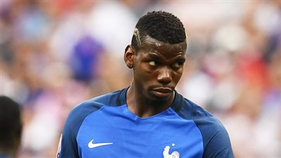 بوجبا: هذا هو النادي الأكبر في إنجلترا 