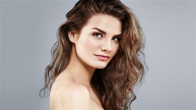 تعرفي على أهم فوائد ماء الورد للبشرة في الشتاء