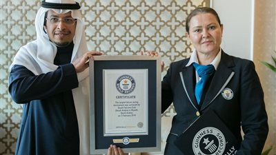 مهرجان الملك عبدالعزيز للصقور يدخل موسوعة 