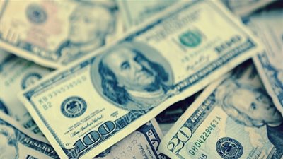 شاب بريطاني يصبح 