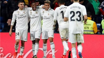 ريال مدريد يهدد برشلونة قبل الكلاسيكو