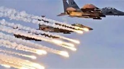 قصف جوي ومدفعي يستهدف ميليشيا الحوثي في نهم ويكبدها خسائر