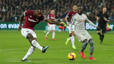 عاجل.. وست هام يدرك التعادل سريعا بهدف عالمي أمام ليفربول (فيديو)