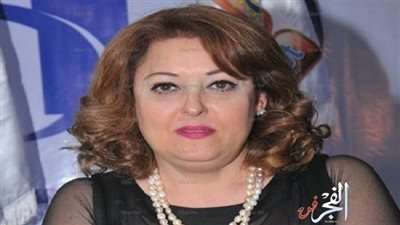 جولة مع الفنانين.. نهال عنبر تودع والدها: حتوحشني يا أغلي إنسان