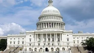 ترامب يمهل الكونجرس 10 أيام لتمرير مشروع قانون حماية أمريكا