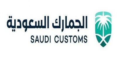 جمرك الوديعة ينقذ 3 صقور من الموت خنقاً خبّأها راكب داخل جوارب بمركبته