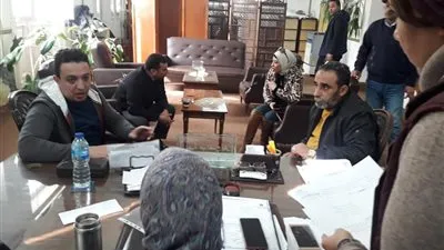 تشكيل لجنة للخدمة المجتمعية لتلقي شكاوي أهالي وسط الإسكندرية (صور)