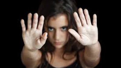 يؤدي للإصابة بأورام سرطانية.. ختان الإناث 