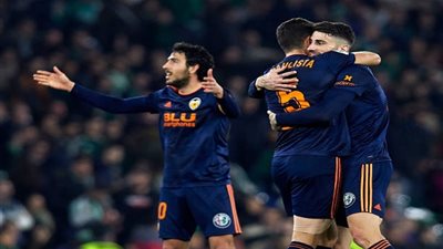 جاميرو ينقذ فالنسيا من الهزيمة أمام ريال بيتيس في كأس ملك إسبانيا