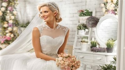 فساتين زفاف منفوشة من وحي الأميرات موضة 2019 (صور)