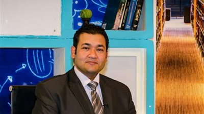 رئيس لجنة العلاقات العامة بـ