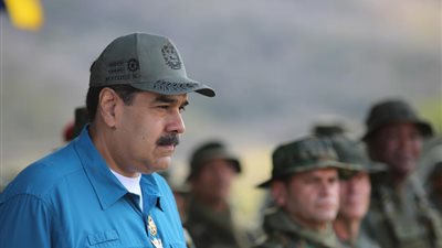 تقارير: أمريكا على اتصال مباشر مع جيش فنزويلا لزيادة الضغط على مادورو