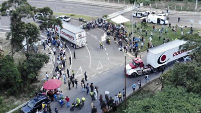 فنزويلا تمنع دخول المساعدات لليوم الثاني