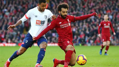 محمد صلاح يقود ليفربول لاستعادة صدارة الدوري الإنجليزي