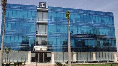  توقعات بتأجيل بدء خفض أسعار الفائدة لمدة سنة